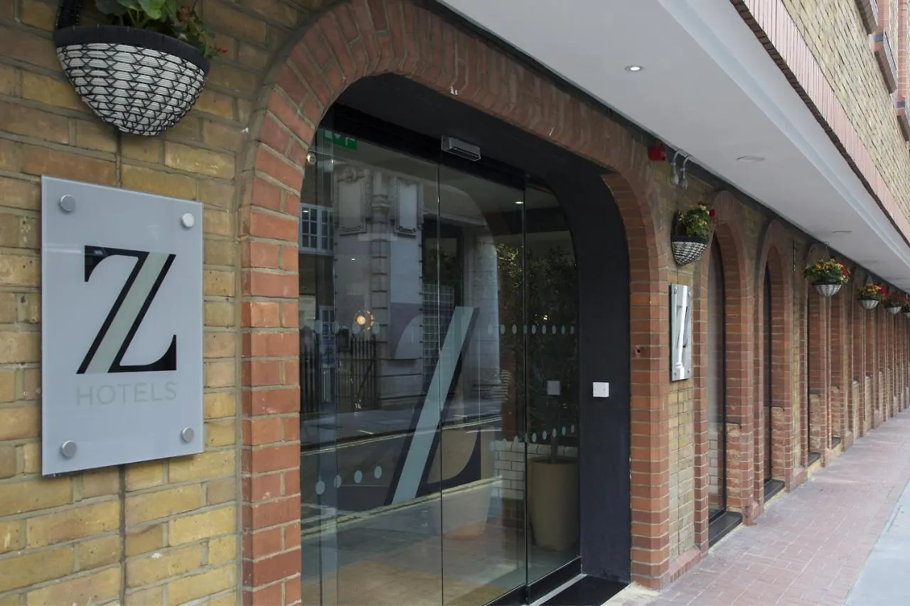 4 Z Hotels Near Somerset House Worth Booking