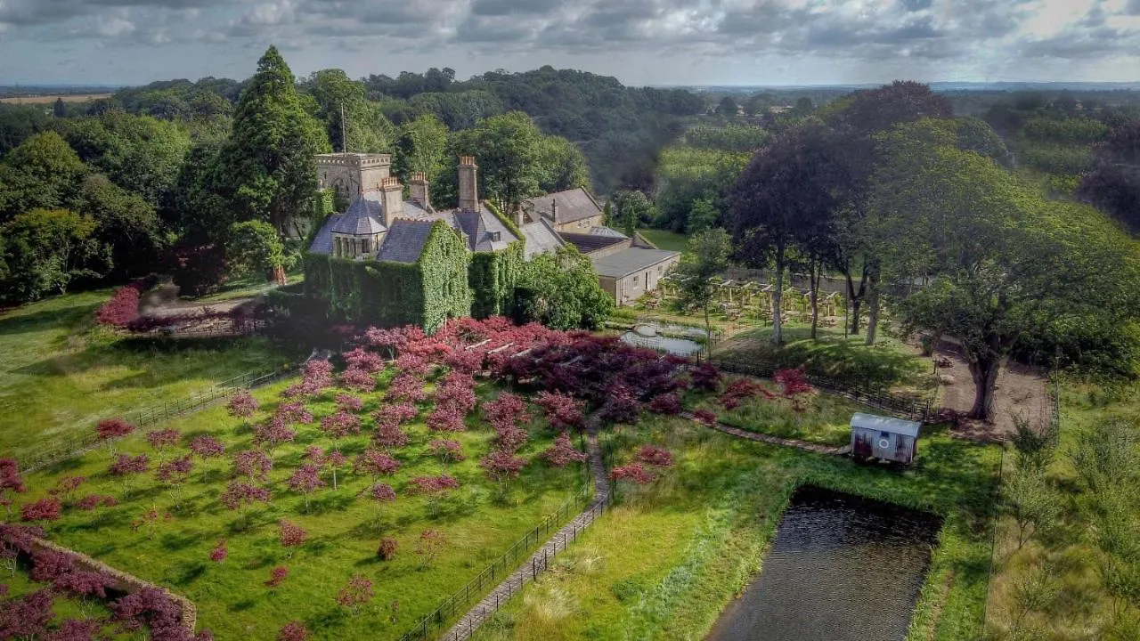 7 Smart Budget Hotels in Wiltshire Worth Booking