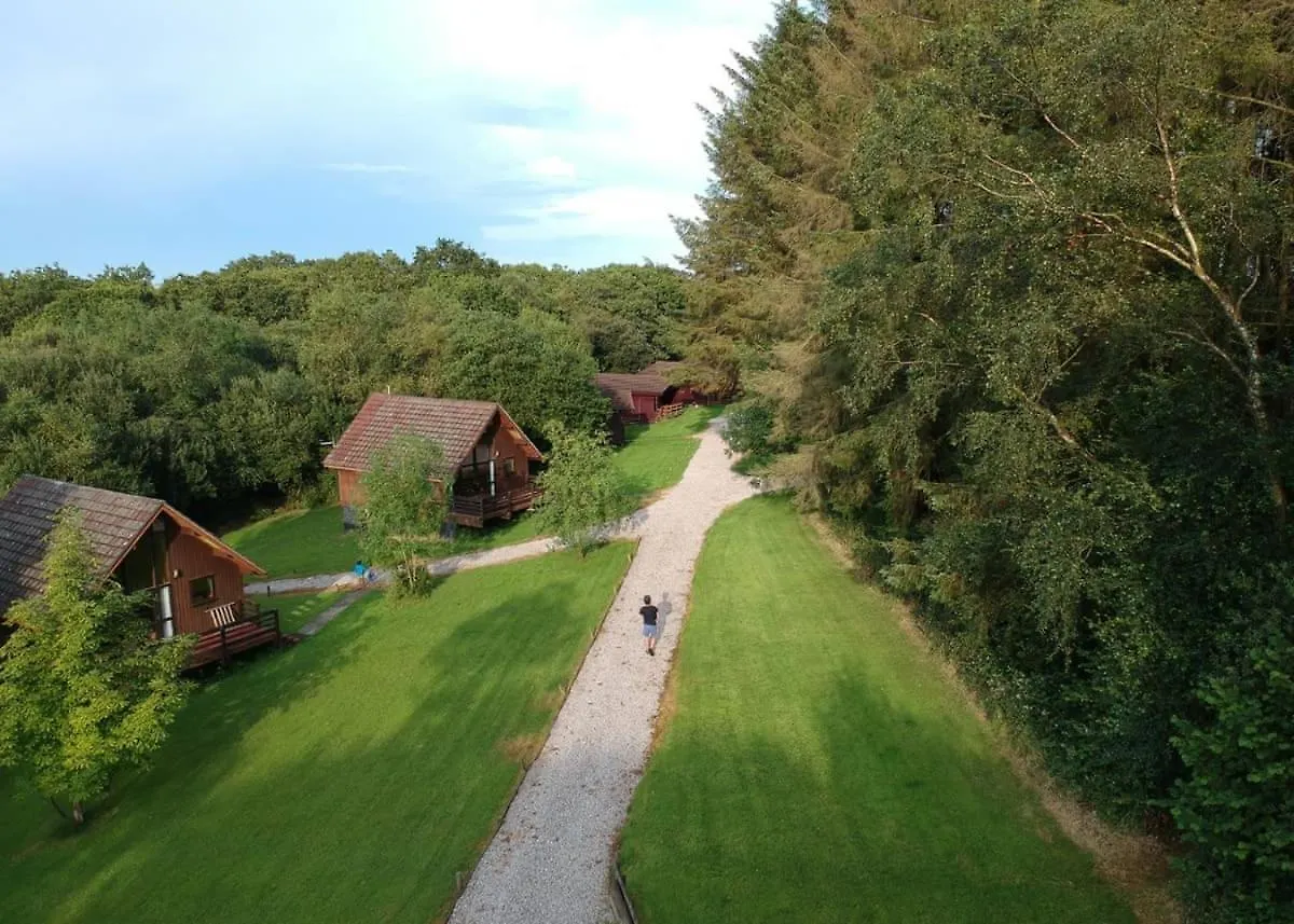 4 Hoseasons Hotels in Cornwall That Stand Out