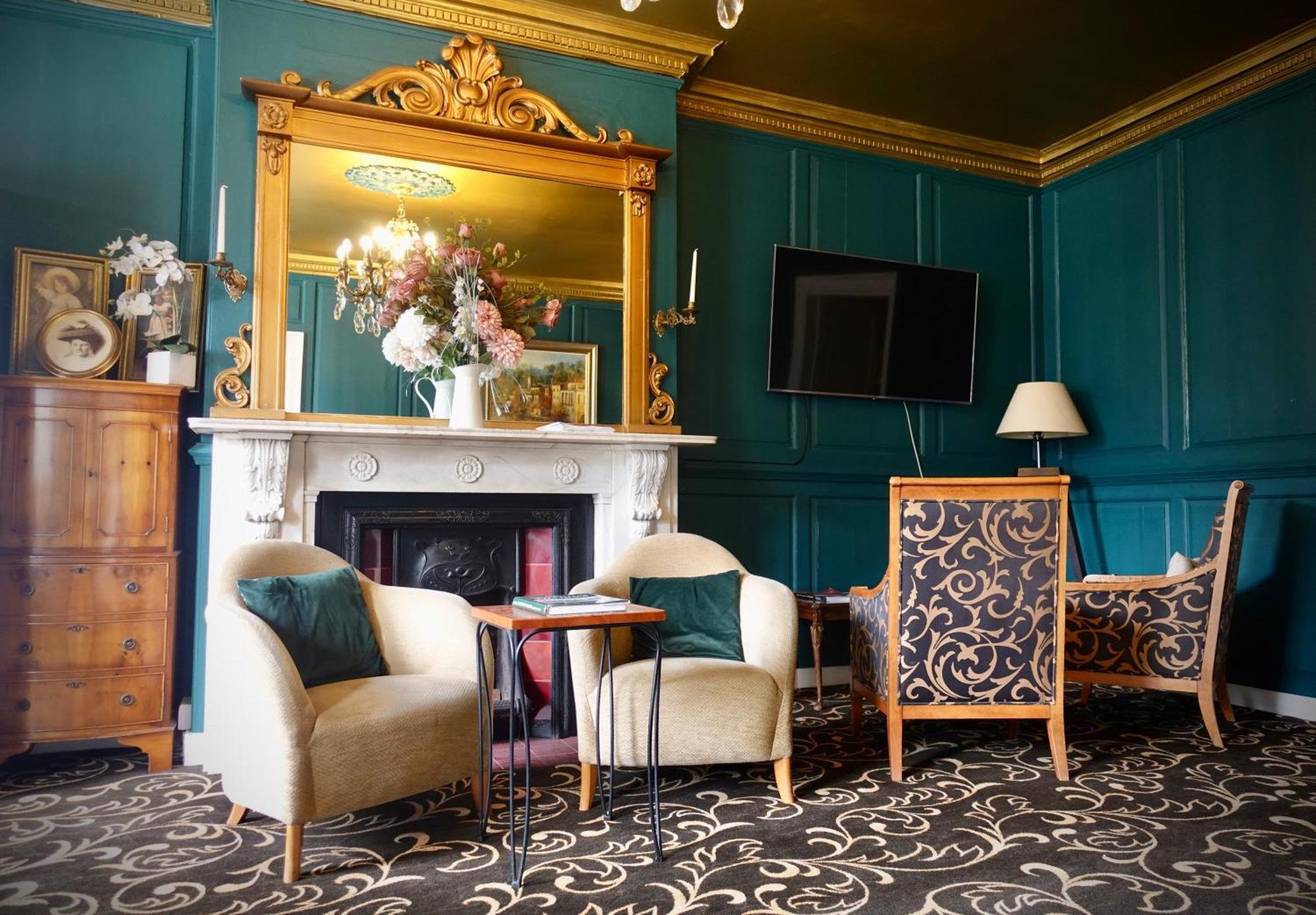Staying in Lincolnshire: 11 Family-Friendly Hotels Compared