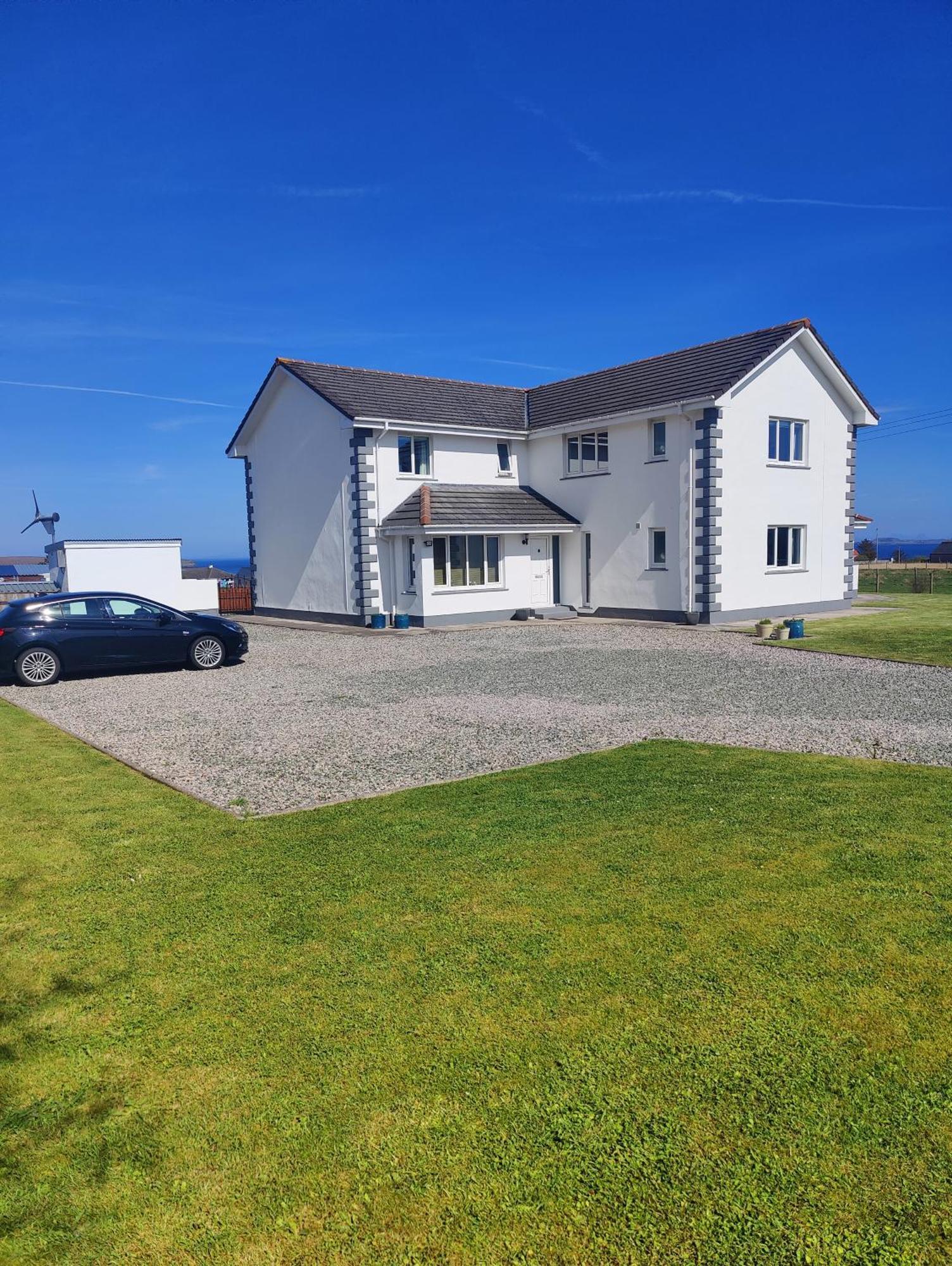 4 Family-Friendly Hotels in the Hebrides for Island Stays